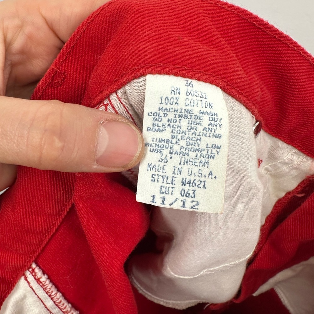 ⛔️SOLD⛔️Vintage 80’s Red High Rise Straight Leg Jeans Lattice Triangle Back Siz - Picture 5 of 9
